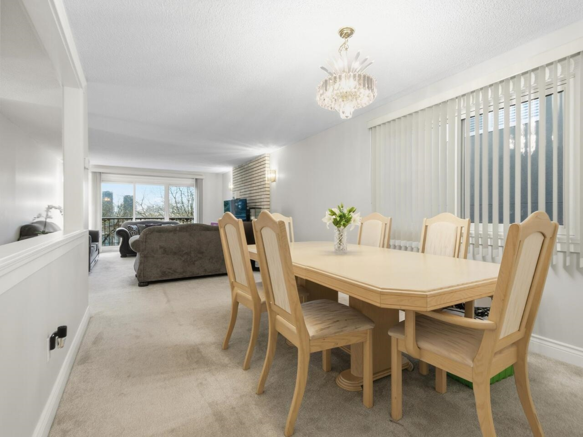 Dining Area Photo of 4767 Union Street, Burnaby, BC