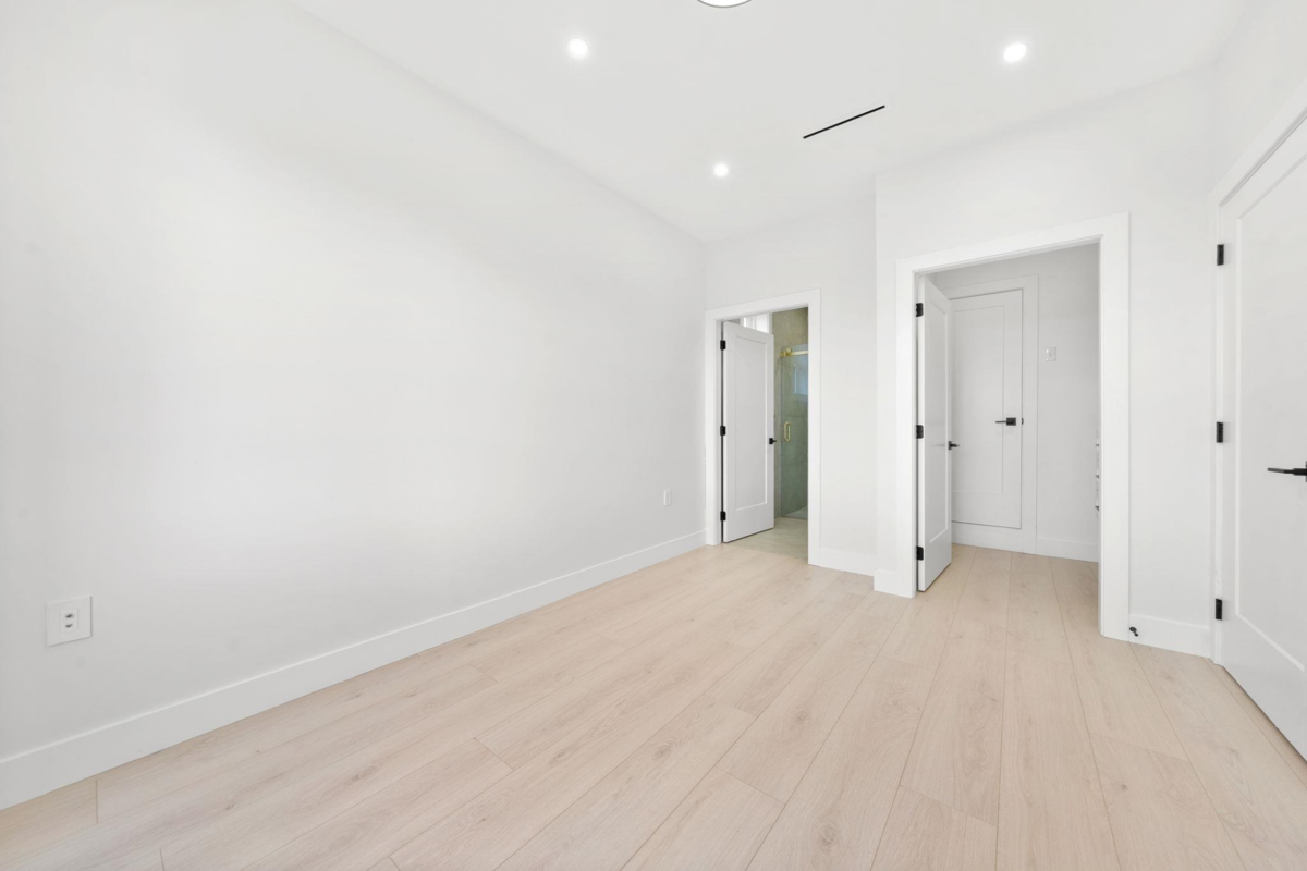 Community Amenities Photo (Clubhouse) of 1 3274 E 44th Avenue, Vancouver, BC