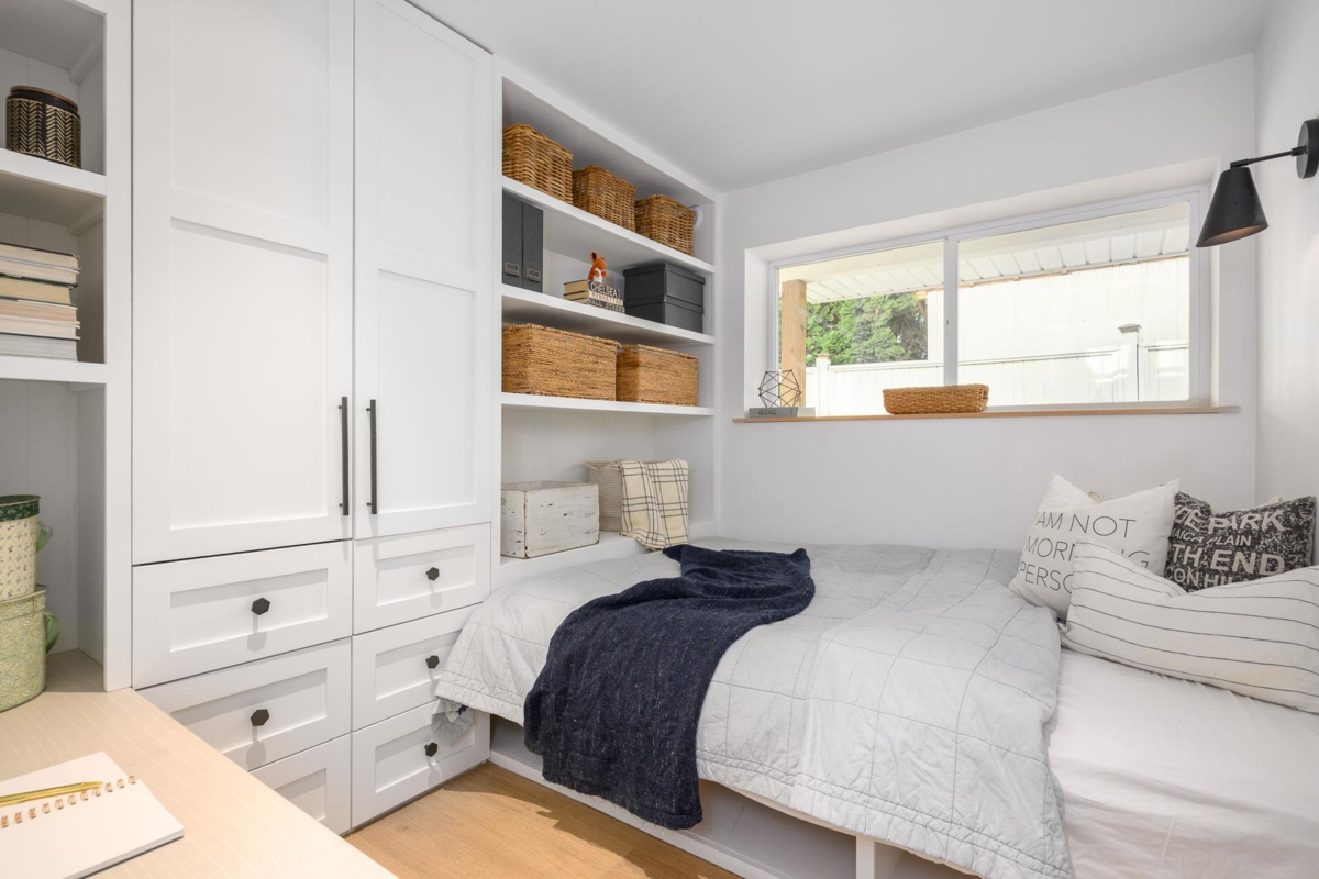 Outdoor Patio Photo of 580 Ioco Road, Port Moody, BC