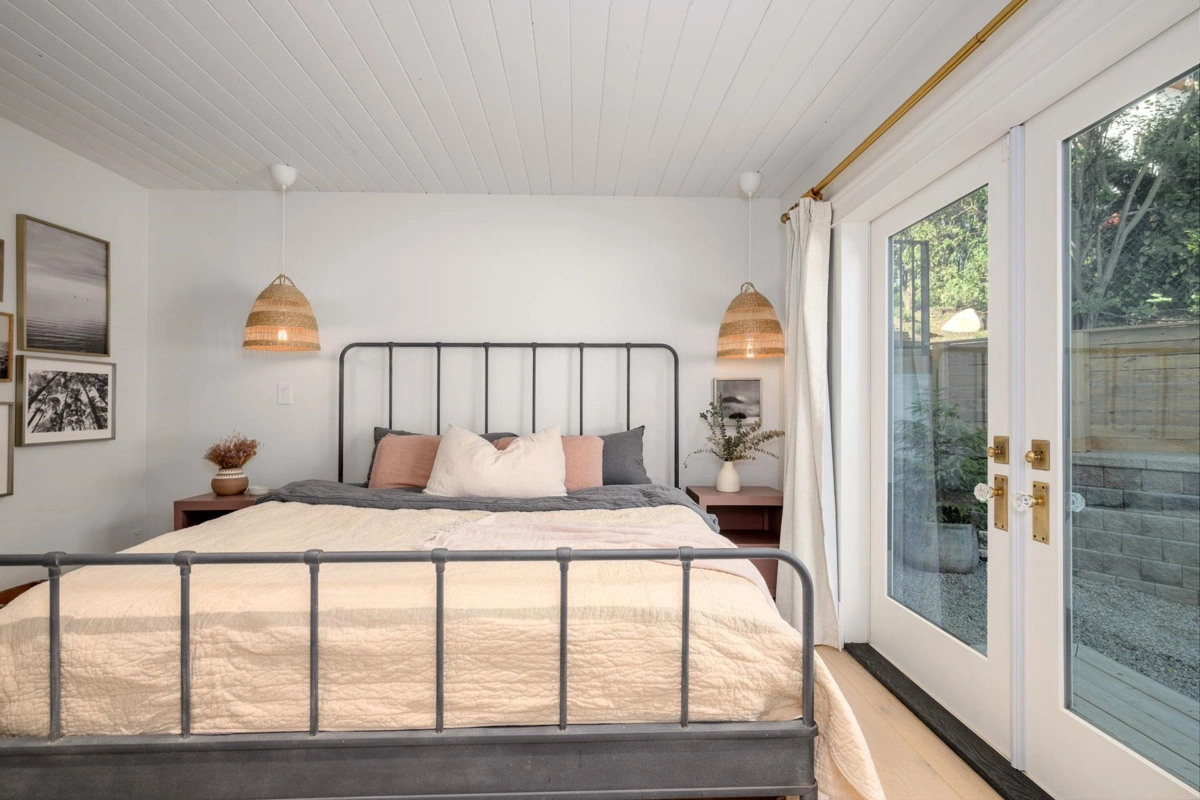 Primary Bedroom Photo of 580 Ioco Road, Port Moody, BC