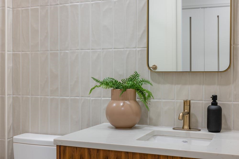 Guest Bathroom Photo of 410 2550 Garden Drive, Vancouver, BC