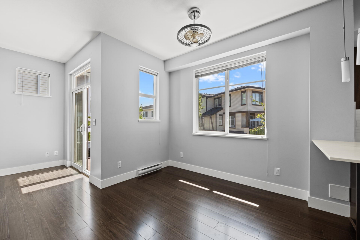 Mudroom Photo of 65 19433 68 Avenue, Surrey, BC
