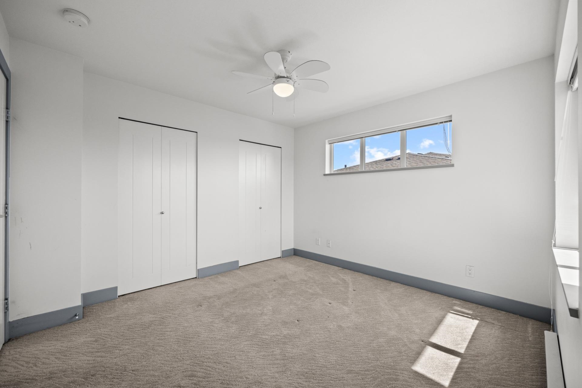 Walk-In Closet Photo of 65 19433 68 Avenue, Surrey, BC