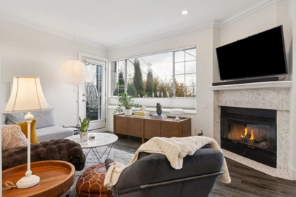101 2440 Haywood Avenue, West Vancouver, BC, West Vancouver — Apartment/Condo for sale