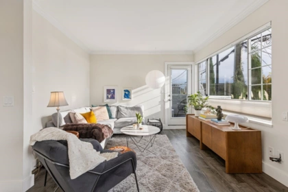 101 2440 Haywood Avenue, West Vancouver, BC, West Vancouver — Apartment/Condo for sale