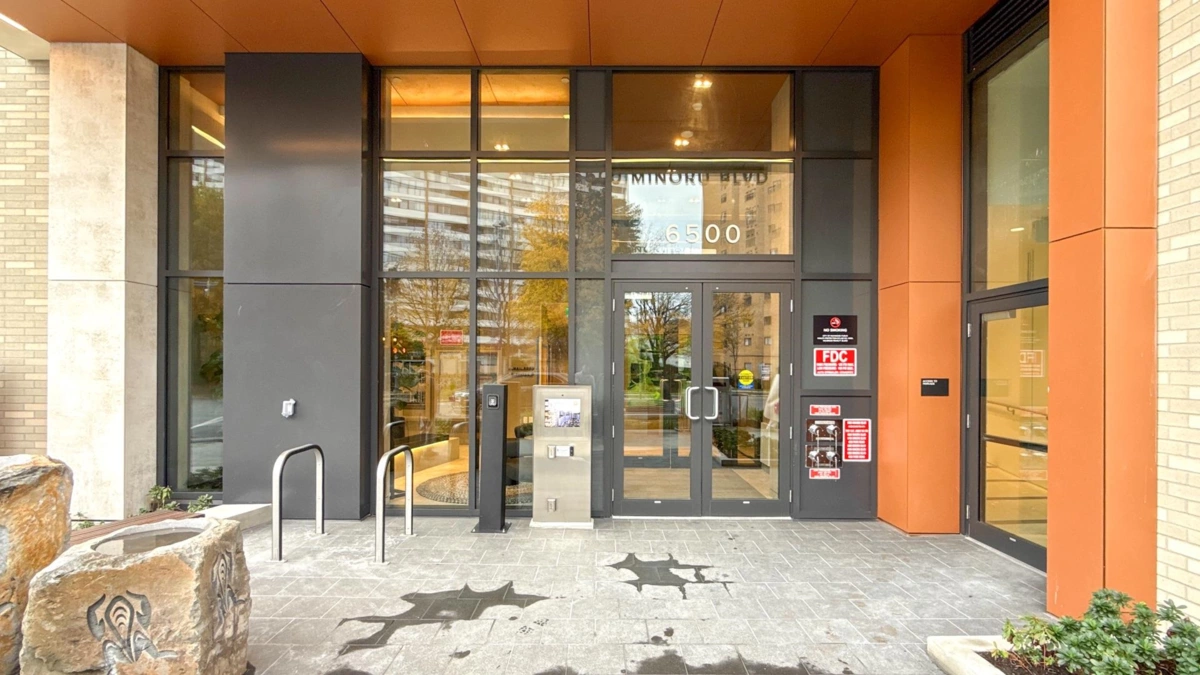 Family Room Photo of 744 6500 Minoru Boulevard, Richmond, BC