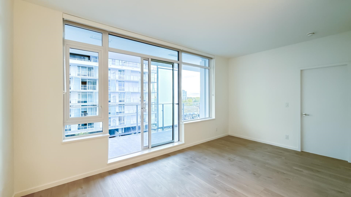 Kitchen Photo of 744 6500 Minoru Boulevard, Richmond, BC