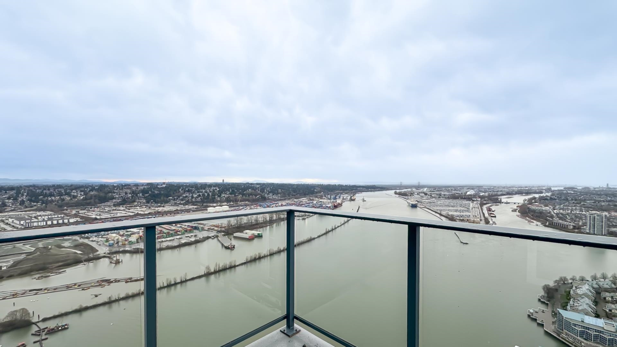 Loft / Bonus Room Photo of 5001 680 Quayside Drive, New Westminster, BC