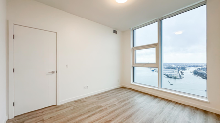 Walk-In Closet Photo of 5001 680 Quayside Drive, New Westminster, BC