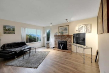 Living Room Photo of 7381 Grand Street, Mission, BC