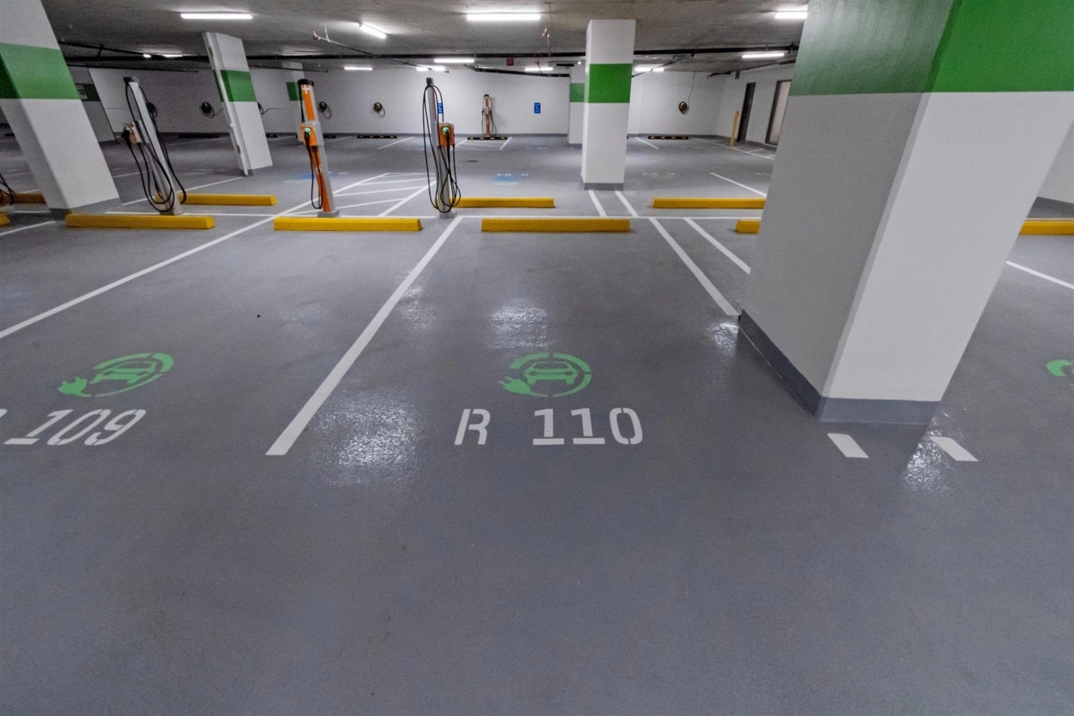 Bedroom 4 Photo of 2312 13675 107a Avenue, Surrey, BC