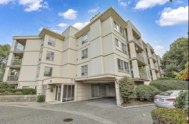 201 5450 208 Street, Langley, BC