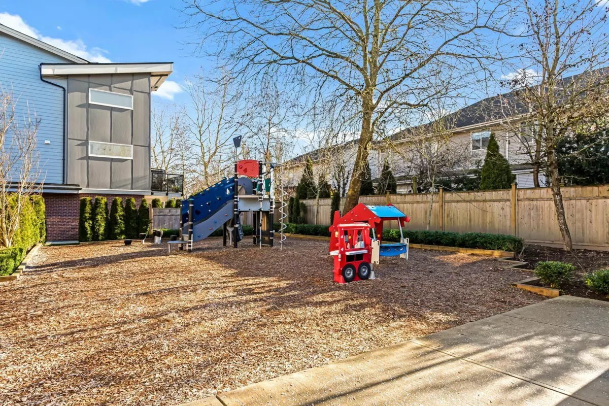 Hallway Photo of 6 22348 48 Avenue, Langley, BC