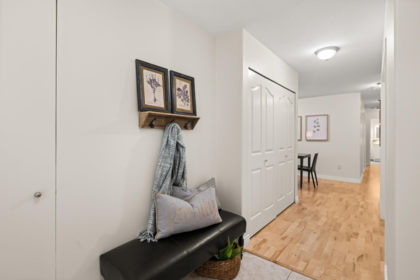 105 5 Renaissance Square, New Westminster, BC, New Westminster — Apartment/Condo for sale