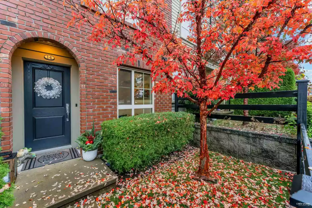 Exterior Rear Photo of 14 16260 23a Avenue, Surrey, BC