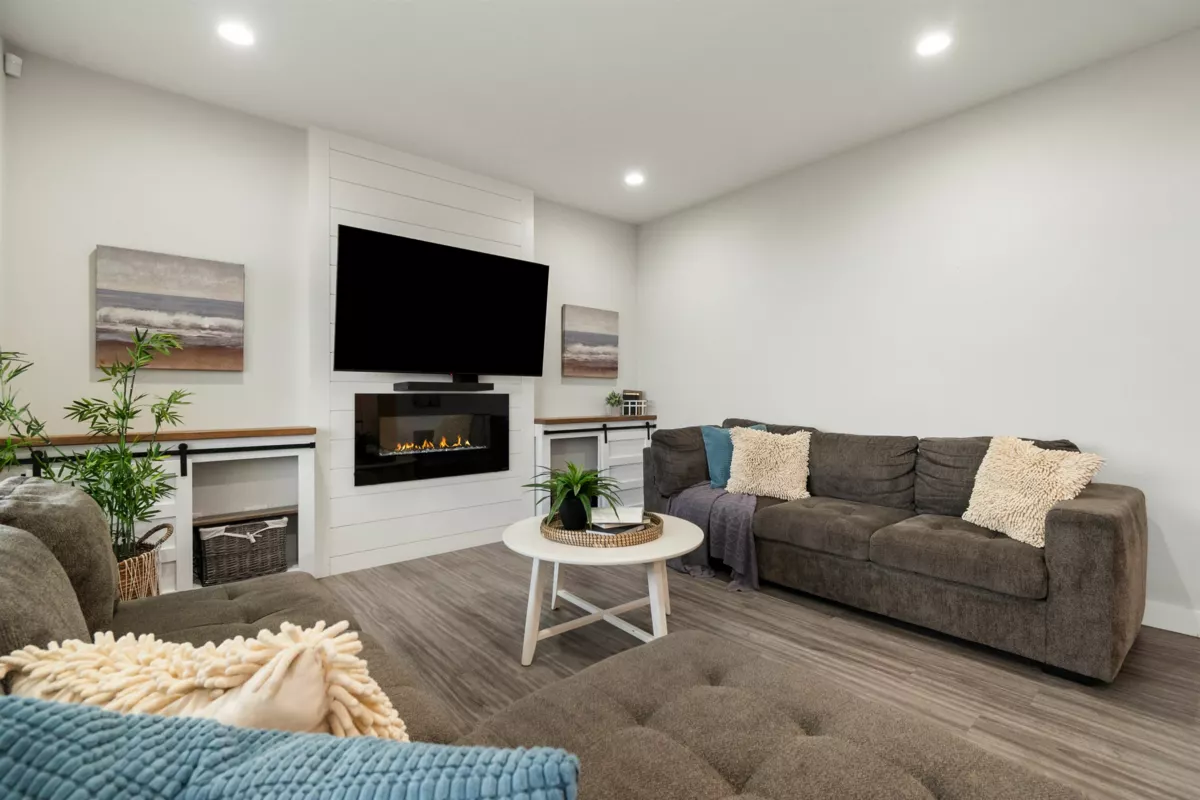 Living Room Photo of 22 6262 Rexford Drive, Chilliwack, BC