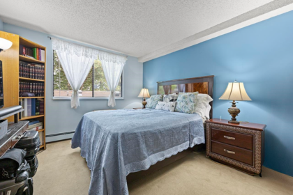 Breakfast Nook Photo of 118 8540 Citation Drive, Richmond, BC