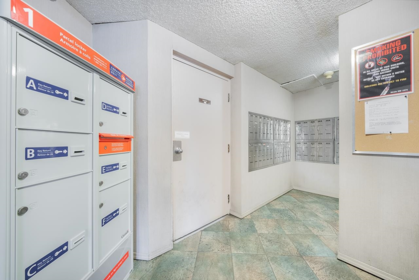 Entry Foyer Photo of 118 8540 Citation Drive, Richmond, BC