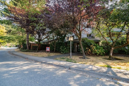 Garden / Landscaping Photo of 118 8540 Citation Drive, Richmond, BC