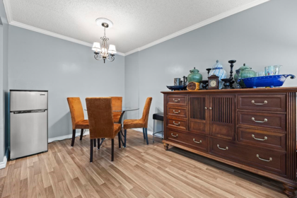 Kitchen Island Photo of 118 8540 Citation Drive, Richmond, BC
