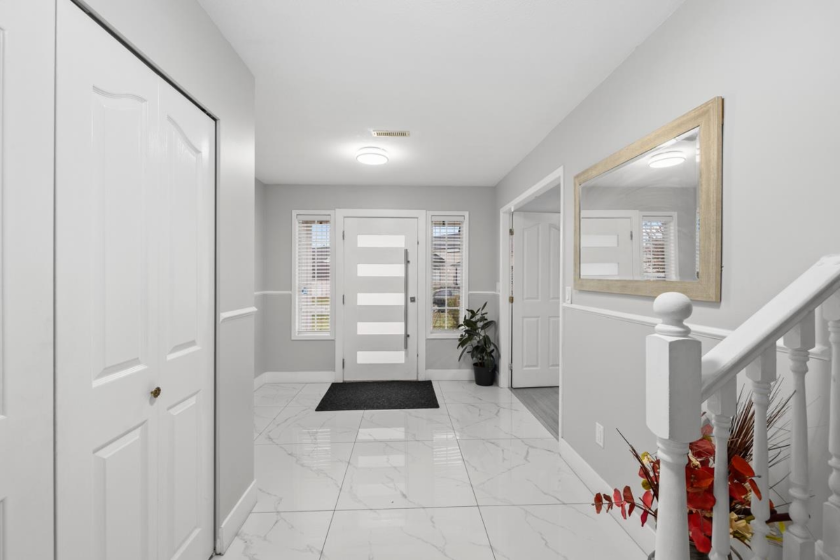 Kitchen Photo of 31165 Sidoni Avenue, Abbotsford, BC