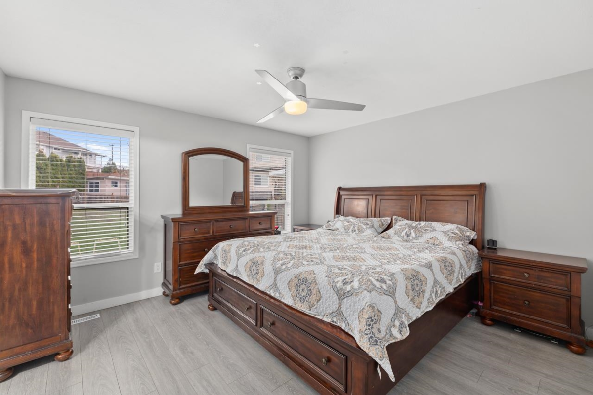 Laundry Room Photo of 31165 Sidoni Avenue, Abbotsford, BC