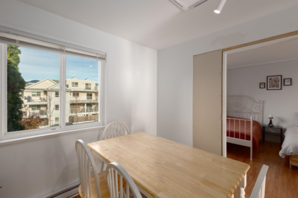 Mudroom Photo of 1636 Frances Street, Vancouver, BC