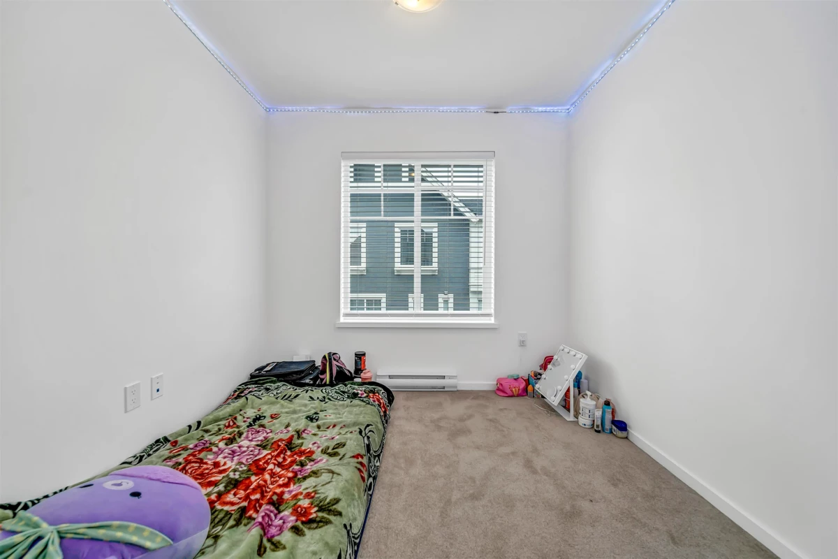 Guest Bathroom Photo of 120 15778 85 Avenue, Surrey, BC