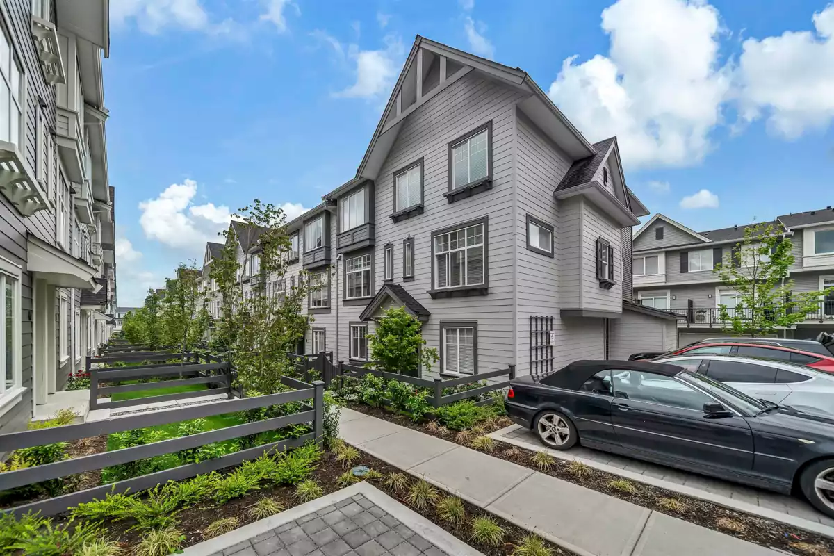 Staircase Photo of 120 15778 85 Avenue, Surrey, BC