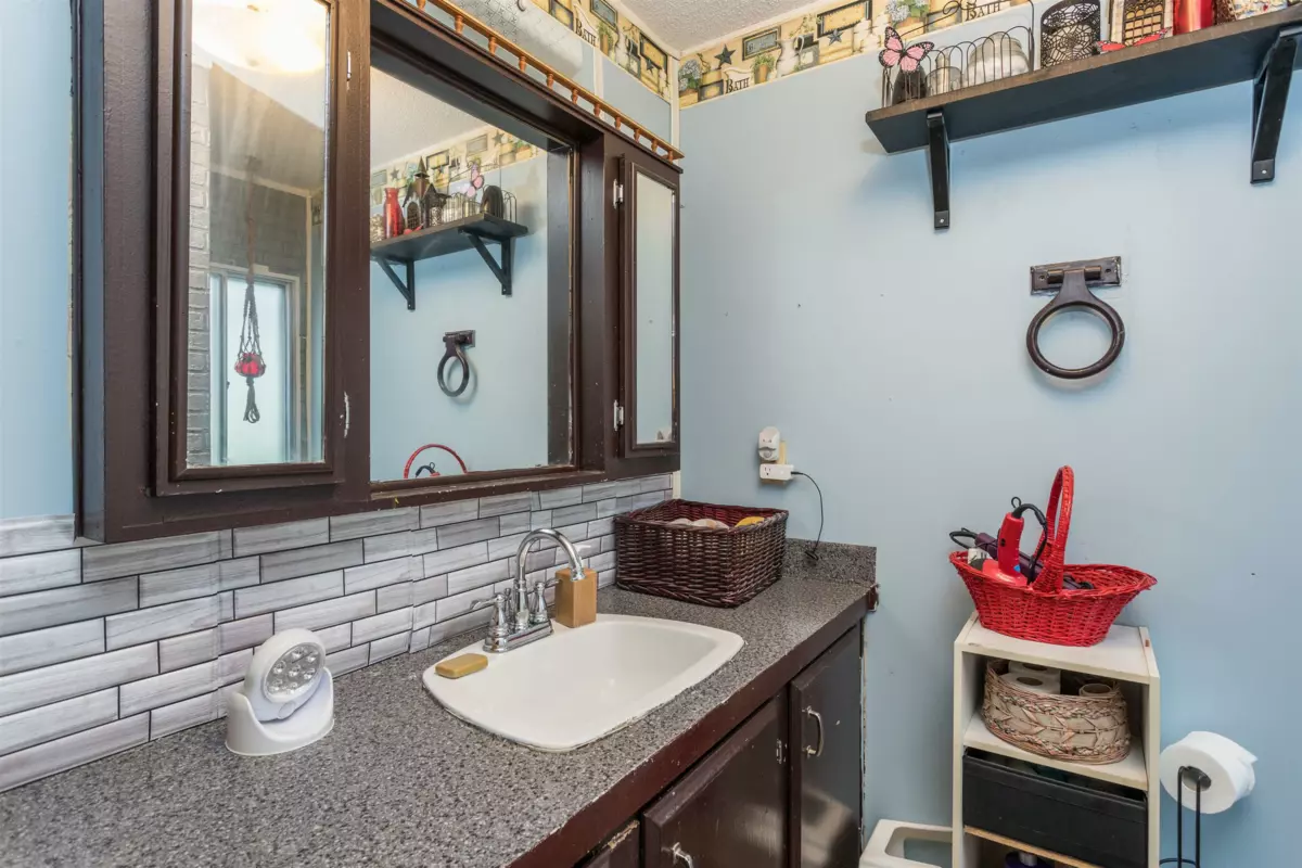 Bedroom 3 Photo of 95 145 King Edward Street, Coquitlam, BC