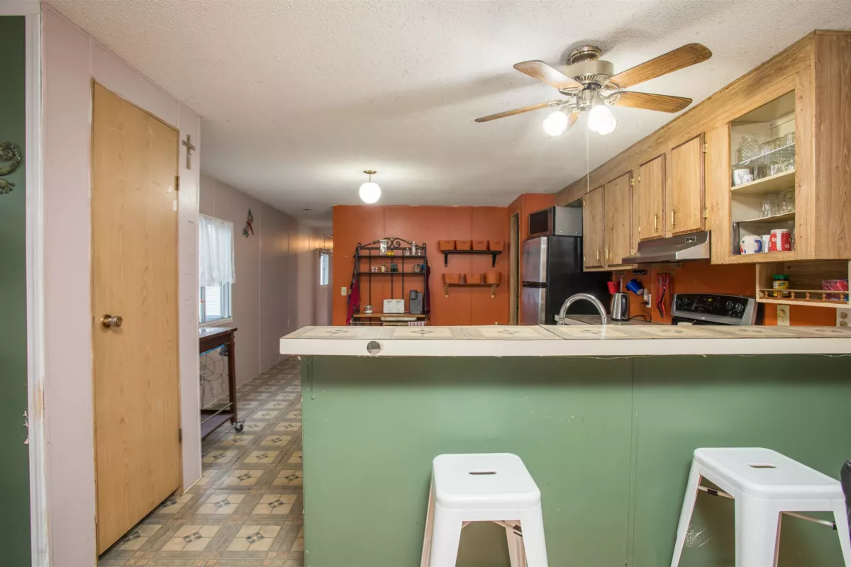 Dining Area Photo of 95 145 King Edward Street, Coquitlam, BC