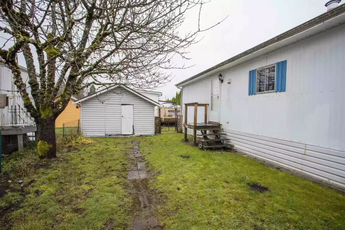 Powder Room Photo of 95 145 King Edward Street, Coquitlam, BC