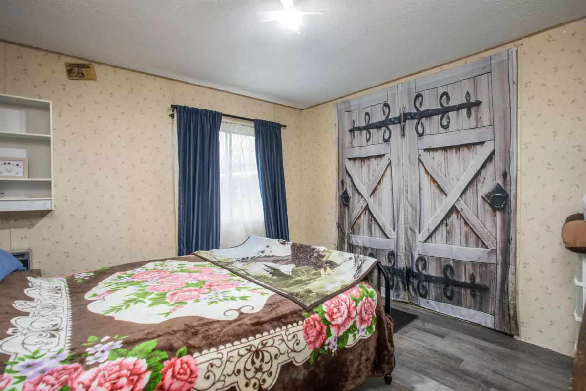 Primary Bathroom Photo of 95 145 King Edward Street, Coquitlam, BC