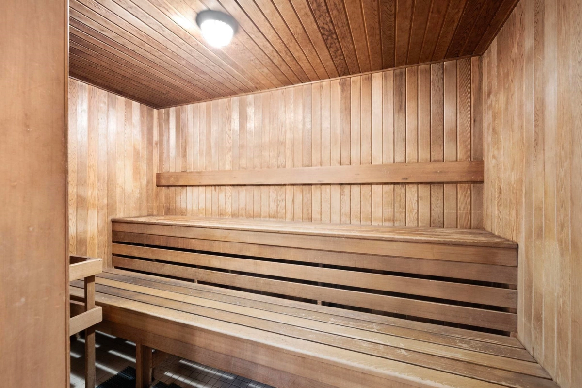 Hot Tub / Spa Photo of 2903 2088 Madison Avenue, Burnaby, BC