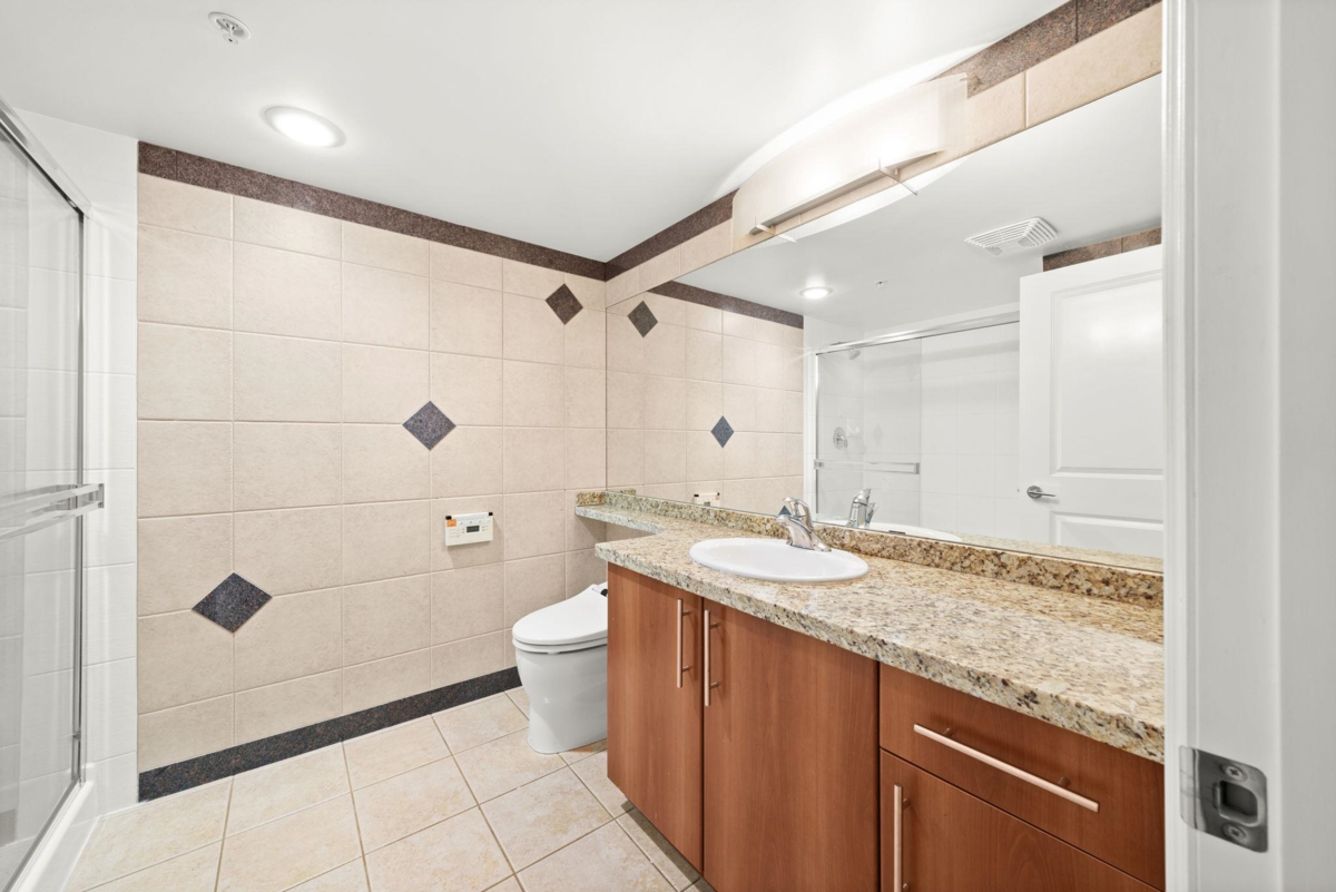 Mudroom Photo of 2903 2088 Madison Avenue, Burnaby, BC