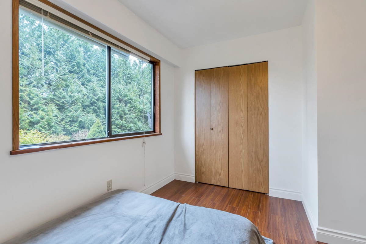 Bedroom 2 Photo of 3775 Lincoln Avenue, Coquitlam, BC