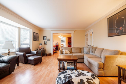 15576 Buena Vista Avenue, White Rock, BC, White Rock — Single Family Residence for sale