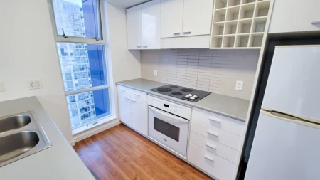2506 111 W Georgia Street, Vancouver, BC, Vancouver — Apartment/Condo for sale