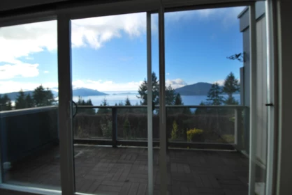 Guest Bathroom Photo of 410 Crosscreek Road, Lions Bay, BC