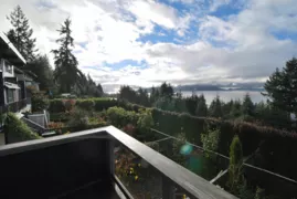 410 Crosscreek Road, Lions Bay, BC