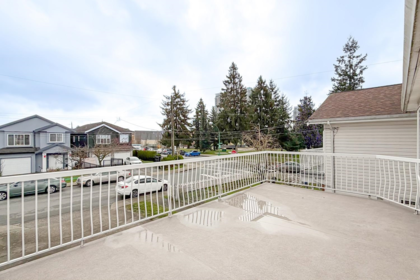 Breakfast Nook Photo of 7459 Holly Street, Burnaby, BC