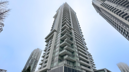 2208 13350 Central Avenue, Surrey, BC, Surrey — Apartment/Condo for sale