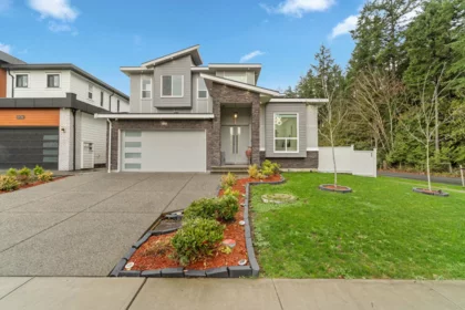 2731 201 Street, Langley, BC, Brookswood Langley — 9 bed single family residence for sale