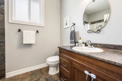 Hallway Photo of 24 45957 Sherwood Drive, Chilliwack, BC