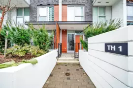 TH1 10448 University Drive, Surrey, BC