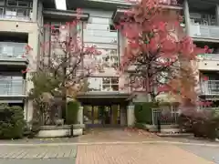 409 9319 University Crescent, Burnaby, BC