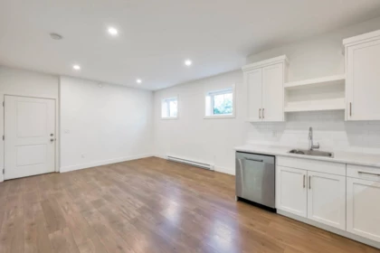 Garage Interior Photo of 7819 Cedarbrook Road, Chilliwack, BC