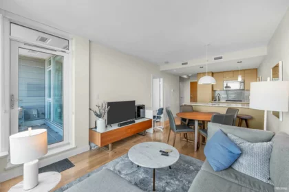 610 4083 Cambie Street, Vancouver, BC, Vancouver — Apartment/Condo for sale