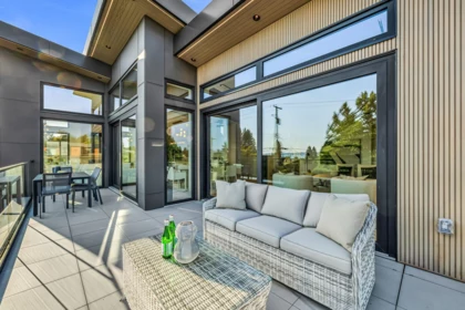 Office / Den Photo of 2423 Mathers Avenue, West Vancouver, BC