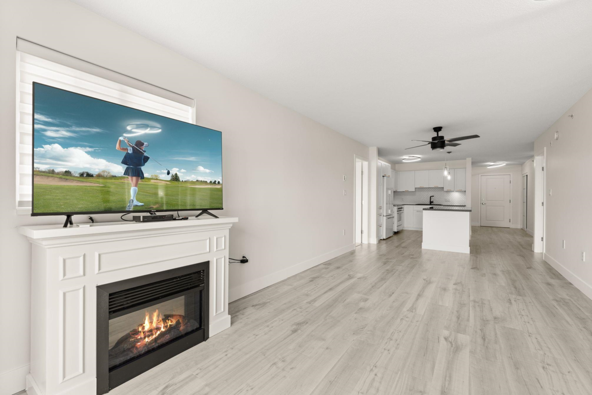 Breakfast Nook Photo of 429 19673 Meadow Gardens Way, Pitt Meadows, BC